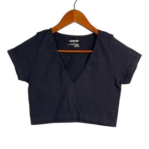 Garage Ribbed V-Neck Crop Top Black Stretch Baby Tee Size L - Picture 2 of 8